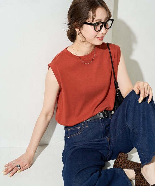 FREAK'S STORE（フリークスストア）の「限定展開　<抗菌防臭・接触冷感>MINT(ミント) クルーネック ノースリーブ Tシャツ（Tシャツ/カットソー・レディース・オリーブ/オレンジ/ピンク/ブラウン/ブラック/サックスブルー/オフホワイト・LARGE/MEDIUM/SMALL）」の7枚目の写真