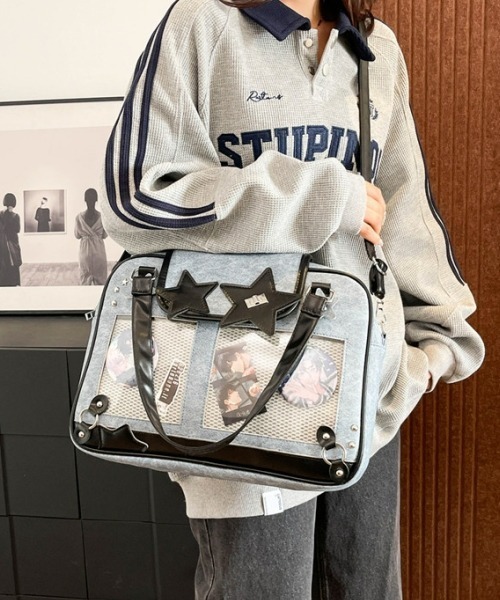 gossip!ロサンゼルス(ゴシップロサンゼルス)の「【Y2Kガーリー】レトロ痛バッグ 大容量ショルダー/斜め掛け/トートバッグ(ディスプレイボード付き)(ショルダーバッグ・レディース・ブルー/ダークグレー・FREE)」の7枚目の写真