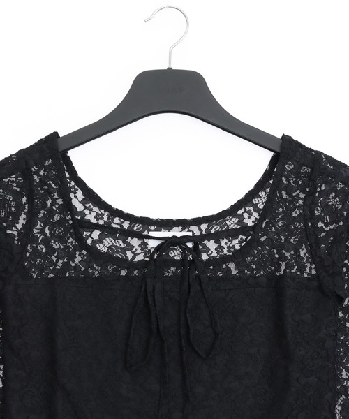ANAP(アナップ)の「eggモデル せりなコラボ レーストップス(Tシャツ/カットソー・レディース・ホワイト/レッド/ブラック/ブルー・XS/S)」の19枚目の写真