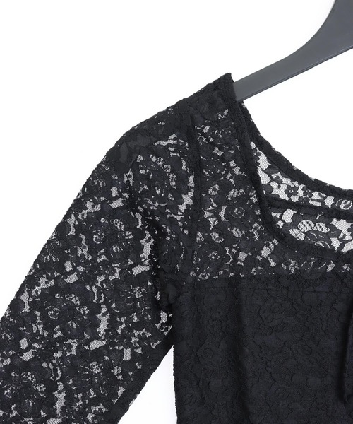 ANAP(アナップ)の「eggモデル せりなコラボ レーストップス(Tシャツ/カットソー・レディース・ホワイト/レッド/ブラック/ブルー・XS/S)」の21枚目の写真