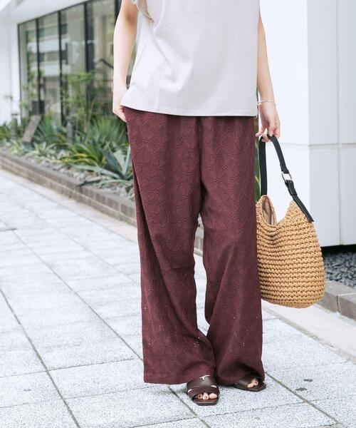 ITEMS URBANRESEARCH（アイテムズ アーバンリサーチ）の「ストレッチレースイージーパンツ（その他パンツ・レディース・ブラウン/ブラック/ホワイト系その他・FREE）」の3枚目の写真