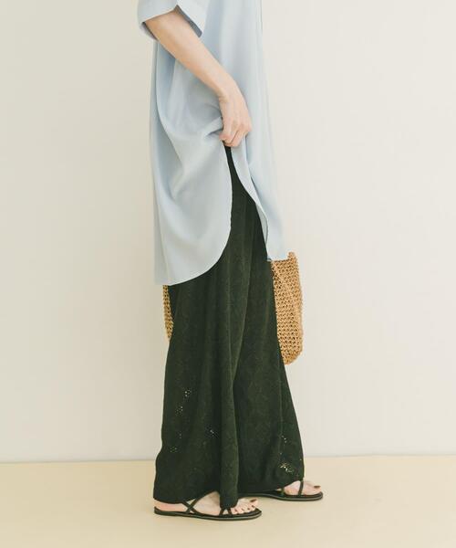 ITEMS URBANRESEARCH（アイテムズ アーバンリサーチ）の「ストレッチレースイージーパンツ（その他パンツ・レディース・ブラウン/ブラック/ホワイト系その他・FREE）」の5枚目の写真
