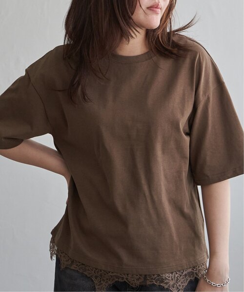 VENCEEXCHANGE（ヴァンスエクスチェンジ）の「裾レースレイヤード風Tシャツ（Tシャツ/カットソー・レディース・ブラウン/ブラック/アイボリー/オフホワイト・FREE）」の4枚目の写真