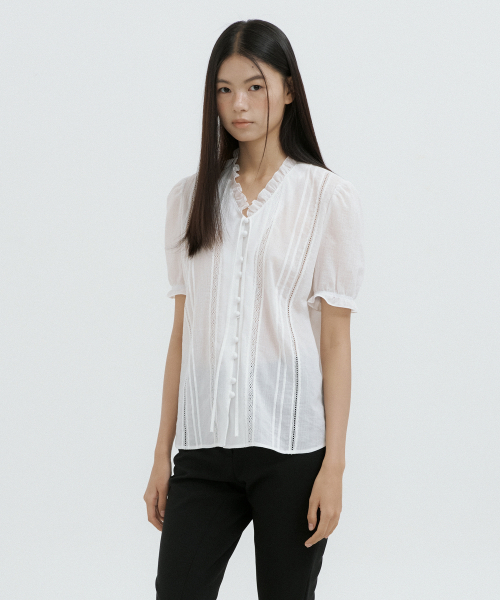 LUCIR ZU（ルシールズ）の「Madeleine Lace Cotton Blouse (ivory)（シャツ/ブラウス・レディース・その他・FREE）」の3枚目の写真