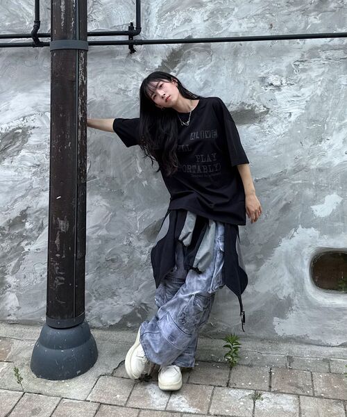 URBANAGE(アーバンエイジ)の「ALIVE オーバー半袖ブラック(Tシャツ/カットソー・レディース・その他・MEDIUM/LARGE)」の7枚目の写真