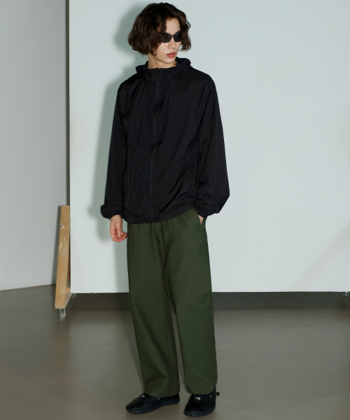 SIGNATURE（シグネチャ）の「ハーフバンディングワイドチノパンツ[カーキ]（その他パンツ・メンズ・その他・SMALL）」の2枚目の写真