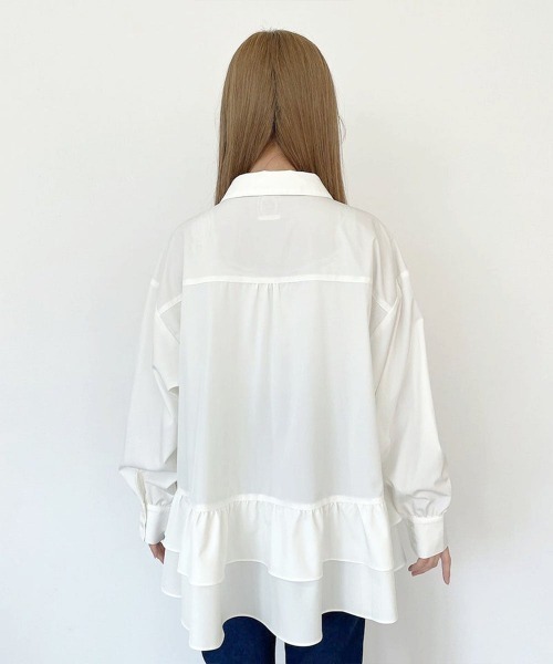 F i.n.t（フィント）の「【UVカット】ラッフルヘムUVカットオーバーシャツ/fint フィント（シャツ/ブラウス・レディース・オフホワイト/ライトグレー・FREE）」の6枚目の写真