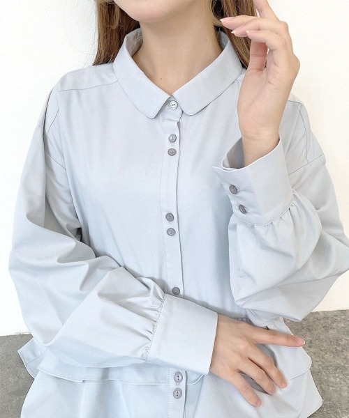 F i.n.t（フィント）の「【UVカット】ラッフルヘムUVカットオーバーシャツ/fint フィント（シャツ/ブラウス・レディース・オフホワイト/ライトグレー・FREE）」の10枚目の写真