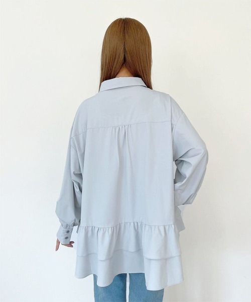 F i.n.t（フィント）の「【UVカット】ラッフルヘムUVカットオーバーシャツ/fint フィント（シャツ/ブラウス・レディース・オフホワイト/ライトグレー・FREE）」の12枚目の写真