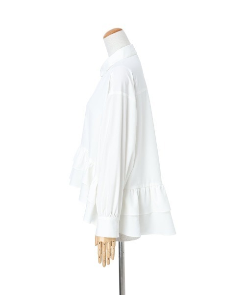 F i.n.t（フィント）の「【UVカット】ラッフルヘムUVカットオーバーシャツ/fint フィント（シャツ/ブラウス・レディース・オフホワイト/ライトグレー・FREE）」の17枚目の写真