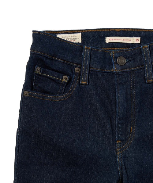 Levi's(リーバイス)の「Levi's/リーバイス 725 ハイライズ ブーツカット ダークインディゴリンス(デニムパンツ・レディース・ダークインディゴブルー・23inch/24inch/25inch/26inch/27inch/28inch)」の8枚目の写真