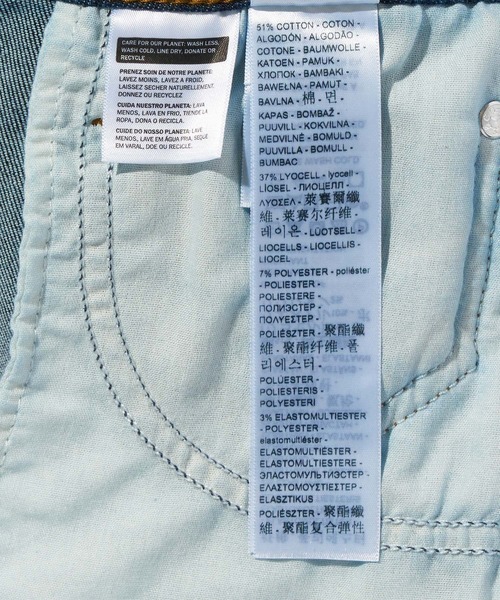 Levi's(リーバイス)の「Levi's/リーバイス 725 ハイライズ ブーツカット ダークインディゴリンス(デニムパンツ・レディース・ダークインディゴブルー・23inch/24inch/25inch/26inch/27inch/28inch)」の15枚目の写真