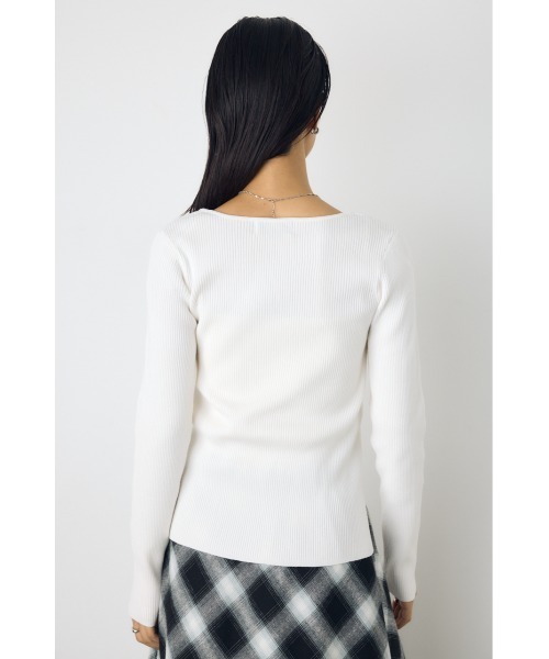 AZUL by moussy（アズールバイマウジー）の「【VERY10月号掲載】スクエアネックリブニット　秋服　冬服　長袖　インナー（ニット/セーター・レディース・ブラウン/ライトブルー/オフホワイト/ブラック・SMALL/MEDIUM）」の9枚目の写真