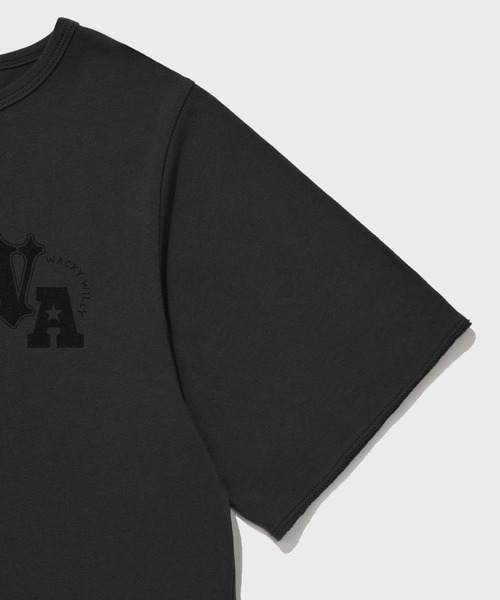 Wacky WiLLy(ワッキーウィリー)の「WOMEN'S GRAPHIC BUTTON OFF-SHOULDER SHORT SLEEVE T-SHIRT(Tシャツ/カットソー・レディース・チャコールグレー/ブラック・FREE)」の15枚目の写真