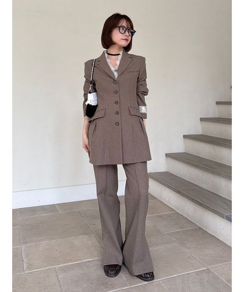 LILY BROWN(リリーブラウン)の「センターラインフレアパンツ(その他パンツ・レディース・ブラック/ベージュ/グレー・0/1)」の14枚目の写真