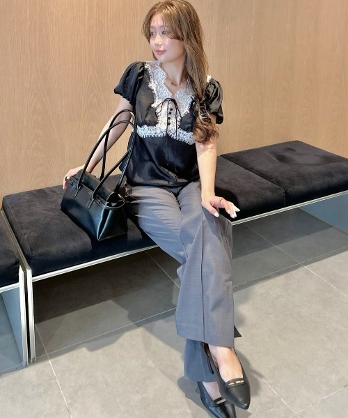 LILY BROWN(リリーブラウン)の「センターラインフレアパンツ(その他パンツ・レディース・ブラック/ベージュ/グレー・0/1)」の17枚目の写真
