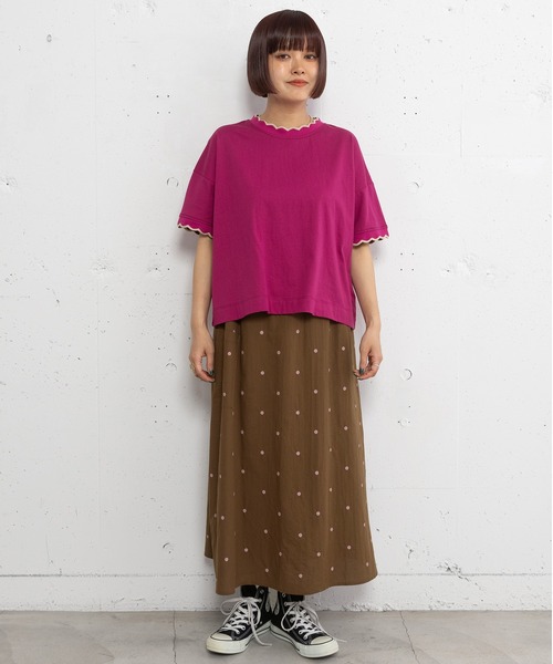 POU DOU DOU(プードゥドゥ)の「なみなみニットリブTee(Tシャツ/カットソー・レディース・オフホワイト/ダークグレー/パープル・3)」の4枚目の写真