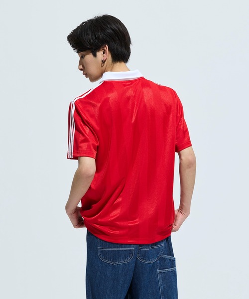 adidas(アディダス)の「アーカイブカラーエンジニアードジャージ / ジャージ / アディダスオリジナルス adidas Originals(Tシャツ/カットソー・メンズ・レッド・X-SMALL/SMALL/X-LARGE/MEDIUM/LARGE/3XL/XX-SMALL/XX-LARGE)」の3枚目の写真