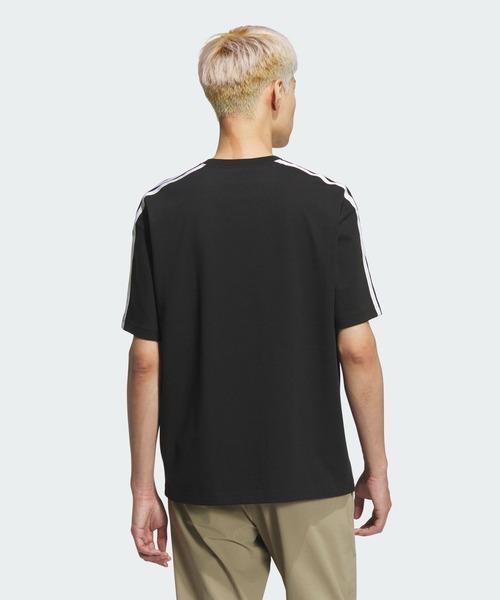 adidas（アディダス）の「エッセンシャルズ プラス ルーズフィット スリーストライプス シングルジャージー半袖Tシャツ / アディダス adidas（Tシャツ/カットソー・メンズ・ブラック・XX-LARGE/X-SMALL/X-LARGE/SMALL/3XL/LARGE/MEDIUM）」の2枚目の写真