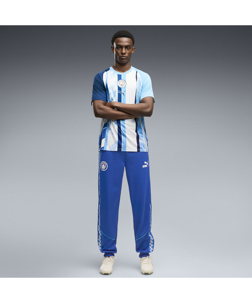 PUMA(プーマ)の「PUMA プーマ メンズ 2026-27 マンチェスターシティ FC プレマッチ 半袖 シャツ(Tシャツ/カットソー・メンズ・ブラック/ホワイト系その他・X-LARGE/SMALL/MEDIUM/LARGE)」の7枚目の写真