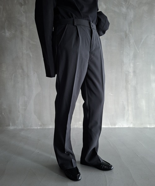WESTBOY(ウエストボーイ)の「Y2K ワンタック フレアパンツ WO26W7PT15(スラックス・メンズ・ブラック・M/XL/L)」の2枚目の写真