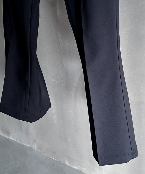 WESTBOY(ウエストボーイ)の「Y2K ワンタック フレアパンツ WO26W7PT15(スラックス・メンズ・ブラック・M/XL/L)」の8枚目の写真