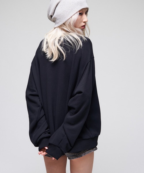Sourcream(サワークリーム)の「【26AW LOOK掲載品番】【Sourcream】$クルースエット(スウェット・レディース・チャコールグレー/ブラック/グリーン・SMALL/MEDIUM)」の7枚目の写真