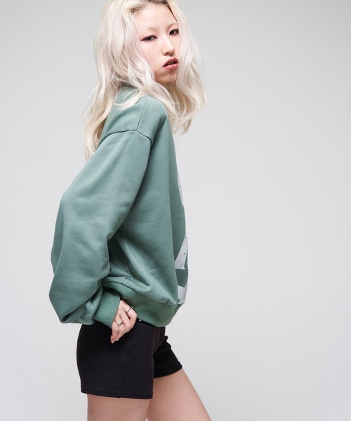 Sourcream(サワークリーム)の「【26AW LOOK掲載品番】【Sourcream】$クルースエット(スウェット・レディース・チャコールグレー/ブラック/グリーン・SMALL/MEDIUM)」の13枚目の写真