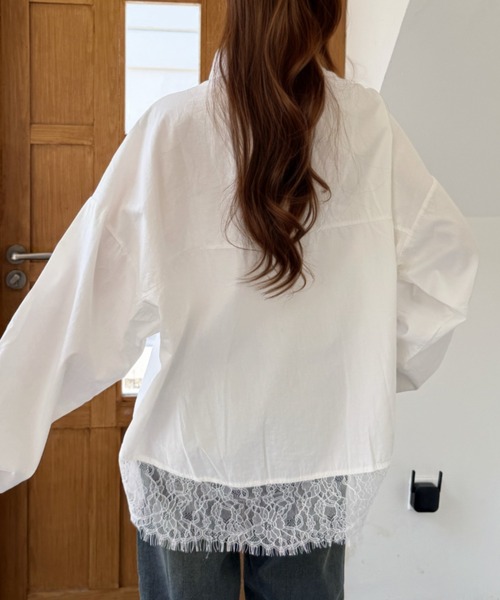 Ada.(エイダ)の「裾レース ドロップショルダー レギュラーカラー シャツ(シャツ/ブラウス・レディース・ホワイト/ブラック/ブルー・FREE)」の15枚目の写真