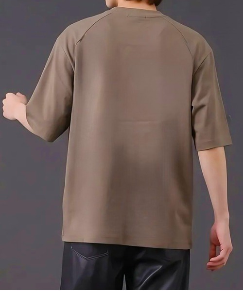 revertical(リバーティカル)の「切り替えデザイン 半袖Tシャツ(Tシャツ/カットソー・メンズ・ブラック/モカ/ホワイト・LARGE/MEDIUM)」の18枚目の写真