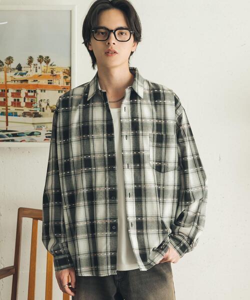 SENSE OF PLACE by URBAN RESEARCH(センスオブプレイスバイアーバンリサーチ)の「ドビーチェックレギュラーカラーロングスリーブシャツ(シャツ/ブラウス・メンズ・ブラック/ライトグレー/ピンク・LARGE/MEDIUM)」の9枚目の写真