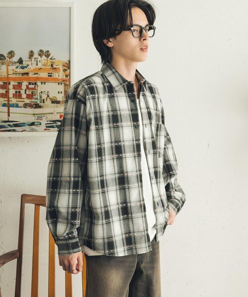 SENSE OF PLACE by URBAN RESEARCH(センスオブプレイスバイアーバンリサーチ)の「ドビーチェックレギュラーカラーロングスリーブシャツ(シャツ/ブラウス・メンズ・ブラック/ライトグレー/ピンク・LARGE/MEDIUM)」の11枚目の写真