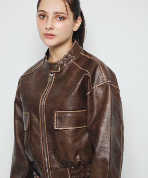 DAZE(デイズ)の「スタンドカラー 合成皮革 ブルゾン(ブルゾン・メンズ・ブラック系/ブラウン系・LARGE/MEDIUM/SMALL)」の12枚目の写真