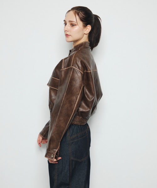 DAZE(デイズ)の「スタンドカラー 合成皮革 ブルゾン(ブルゾン・メンズ・ブラック系/ブラウン系・LARGE/MEDIUM/SMALL)」の19枚目の写真