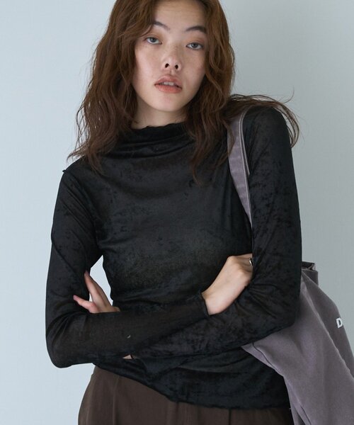 COLONY 2139（コロニートゥーワンスリーナイン）の「フロッキーメッシュボトルネックプルオーバー（Tシャツ/カットソー・レディース・ブラウン/ブラック/チャコールグレー/グレイッシュベージュ/アイボリー・FREE）」の20枚目の写真