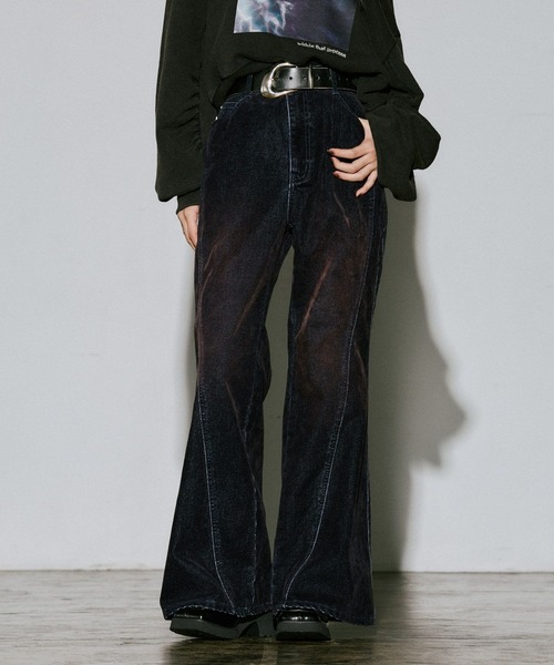 PAGEBOY(ページボーイ)の「フロッキーフレアデニム(デニムパンツ・レディース・ピンク系その他/カーキ系・SMALL/MEDIUM)」の12枚目の写真