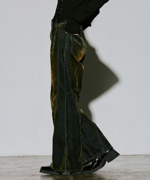 PAGEBOY(ページボーイ)の「フロッキーフレアデニム(デニムパンツ・レディース・ピンク系その他/カーキ系・SMALL/MEDIUM)」の4枚目の写真