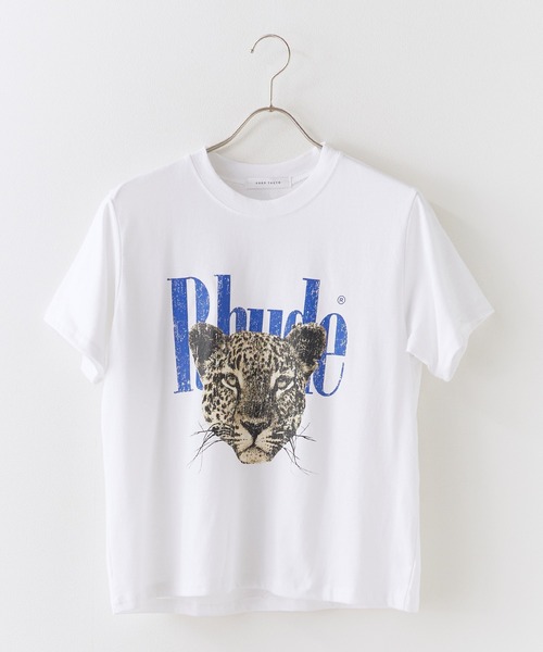 Chick(チック)の「Cheetah Print Compact T-Shirt / チーター プリント コンパクト Tシャツ ミニT チビT ヒョウ 豹 アニマル 動物 レディース メンズ 秋 秋服 2026年秋冬(Tシャツ/カットソー・レディース・ベージュ/ブラック/ホワイト・FREE)」の1枚目の写真