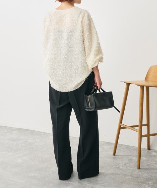 Spick & Span(スピックアンドスパン)の「カットジャガードパフスリーブブラウス(シャツ/ブラウス・レディース・ブラック/アイボリー・FREE)」の17枚目の写真