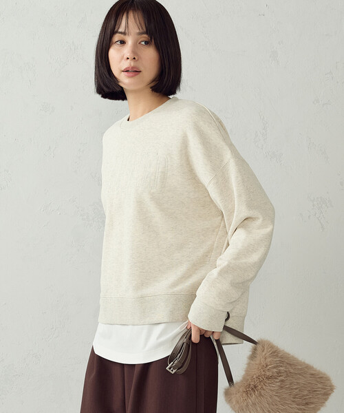 COMME CA ISM(コムサイズム)の「ロゴ裏毛スウェット(Tシャツ/カットソー・レディース・オートミール/ブラック・L/M)」の1枚目の写真