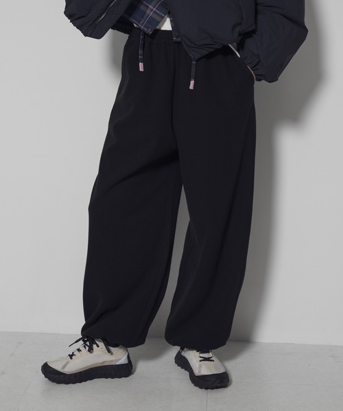 EKAL（エカル）の「ウォームドジャージワイドパンツ（その他パンツ・レディース・ブラック/ダークパープル/アイボリー・ONE）」の17枚目の写真