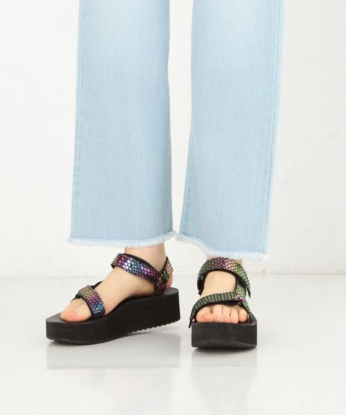 Teva（テバ）の「テバ/OC TEVA FLT-UNI-IRIDES（サンダル・レディース・その他1・7/5/6/8）」の3枚目の写真