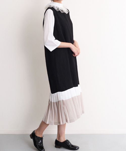 merlot plus（メルロープリュス）の「チュールピエロ襟ブラウス2299（シャツ/ブラウス・レディース・ブラック/オフホワイト・FREE）」の12枚目の写真