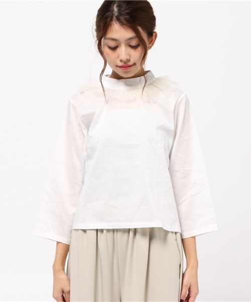 merlot plus（メルロープリュス）の「チュールピエロ襟ブラウス2299（シャツ/ブラウス・レディース・ブラック/オフホワイト・FREE）」の3枚目の写真