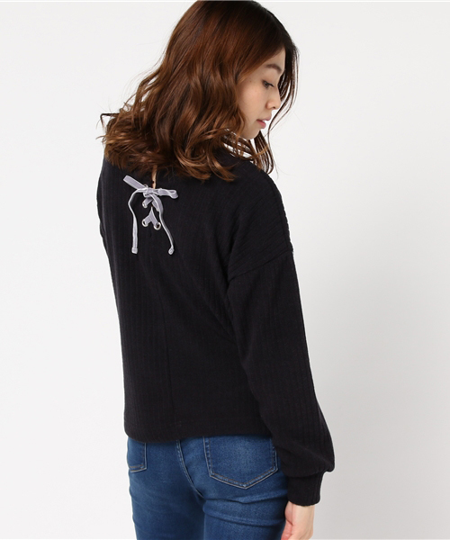 POU DOU DOU（プードゥドゥ）の「Vネック2wayプルオーバー（Tシャツ/カットソー・レディース・ネイビー/ピンク/オフホワイト/ブルー・3）」の2枚目の写真