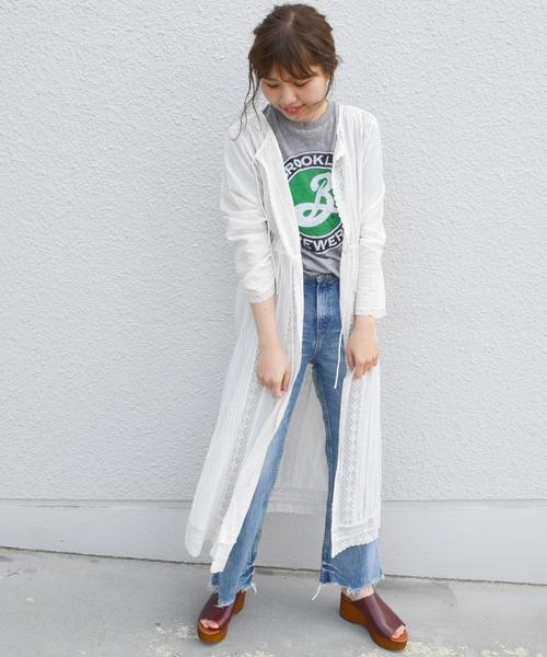 Khaju(カージュ)の「Khaju:アンティークレース2WAYハオリ◇(カーディガン/ボレロ・レディース・ホワイト/ネイビー・ONE SIZE)」の1枚目の写真