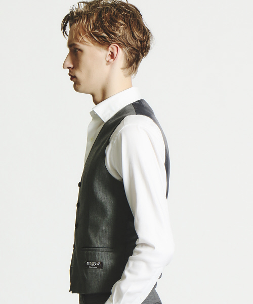 ABAHOUSE（アバハウス）の「【NEW ZEALAND WOOL】ウールドビーベスト（ベスト・メンズ・グレー/ネイビー/ブラック・2/3）」の5枚目の写真