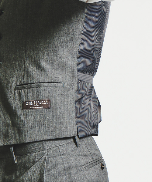 ABAHOUSE（アバハウス）の「【NEW ZEALAND WOOL】ウールドビーベスト（ベスト・メンズ・グレー/ネイビー/ブラック・2/3）」の9枚目の写真