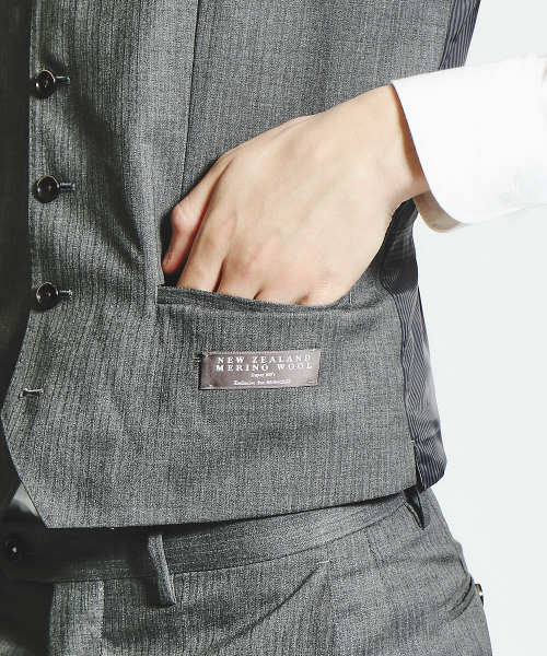 ABAHOUSE（アバハウス）の「【NEW ZEALAND WOOL】ウールドビーベスト（ベスト・メンズ・グレー/ネイビー/ブラック・2/3）」の10枚目の写真