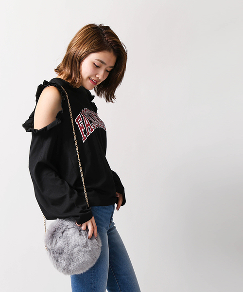 WEGO(ウィゴー)の「WEGO/オープンショルダーフリルロングカットソー(Tシャツ/カットソー・レディース・ブラック/オフホワイト・FREE)」の4枚目の写真